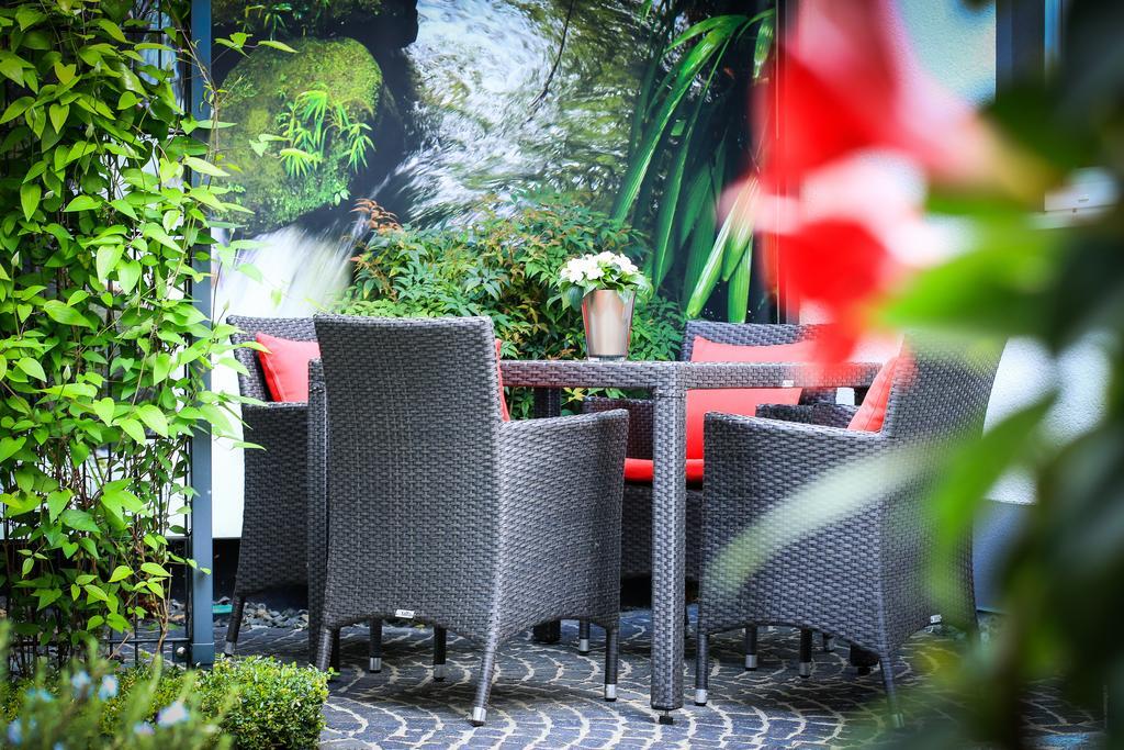 Hotel Feriendomizil Am Lindenplatz Bullay Esterno foto