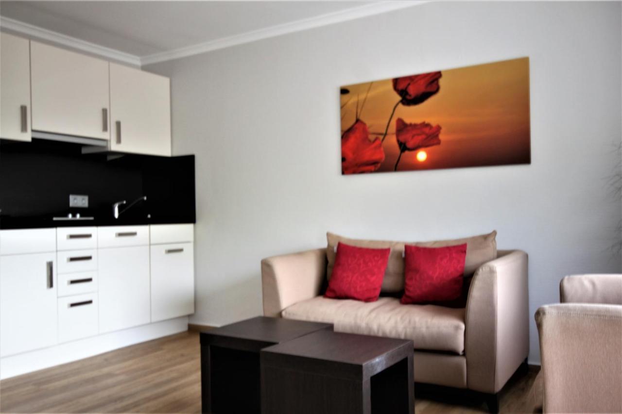 Hotel Feriendomizil Am Lindenplatz Bullay Esterno foto